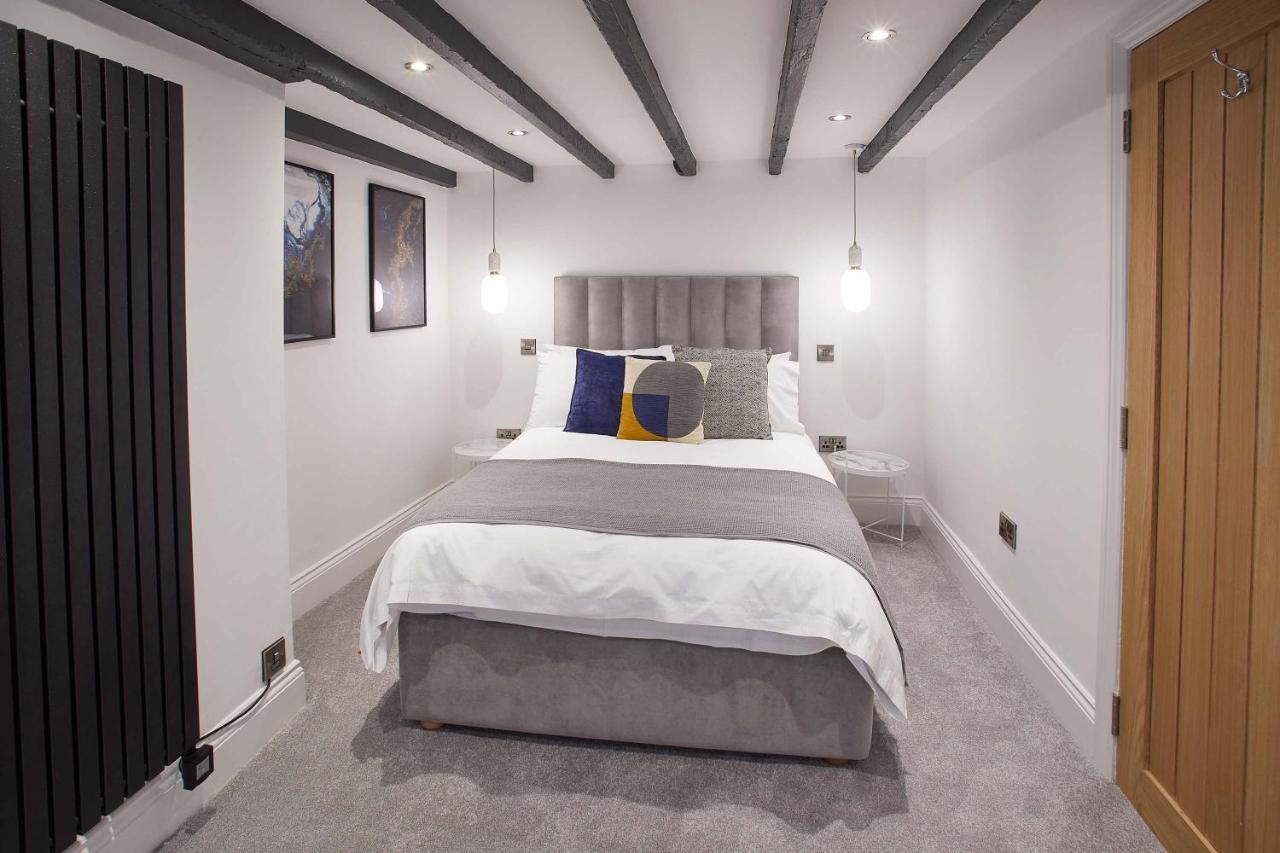Host & - Burns Yard Appartement Whitby